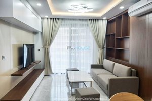 Luxurious 2 bedroom apartment for rent in Midtown The Peak having oven and dishwasher
