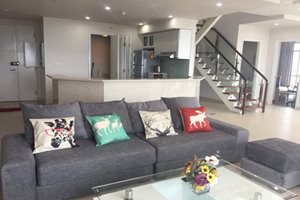 Affordable duplex for rent in Phu My Hung center, 175 sqm, 3 bedrooms, full furniture