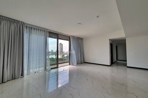 River view apartment for rent in Empire City with 3 bedrooms full furniture