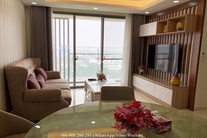 Luxurious 3 bedroom apartment on the top floor of the complex for rent