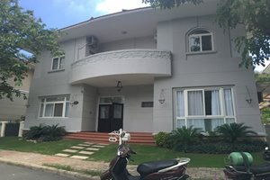 Good rental villa for rent in Phu Gia compound