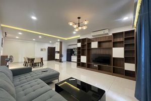 Riverpark Premier 3 bedroom fully furnished spacious apartment for rent 