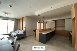 Simple Style apartment for rent in Midtown The Peak with neutral color design