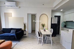 2 bedroom apartment for rent in Cardinal Court District 7 with airy view