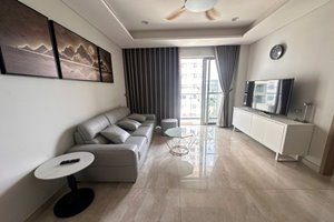 Luxury 2 bedroom apartment for rent at The Horizon with premium furnishings