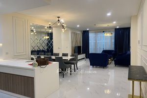 Stunning apartment 115m2 for rent in Sunwah Pearl with 3 bedrooms