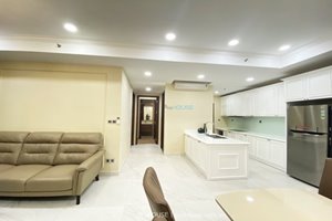 2 bedroom apartment for rent in Midtown with nice furniture only 1000 USD/month