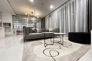 Super nice apartment for rent in Sunwah Pearl with modern furniture 110 sqm