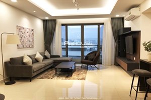 Modern 3-bedroom apartment in Riverpark Premier for rent having dishwasher