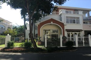 Large size villa for lease in Phu My Hung for living and business