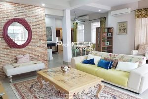 Luxury villa for rent near SSIS (Saigon South International School), full furniture, nice decoration