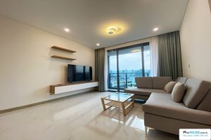 3 bedroom apartment in Sunwah Pearl for rent with Saigon River view